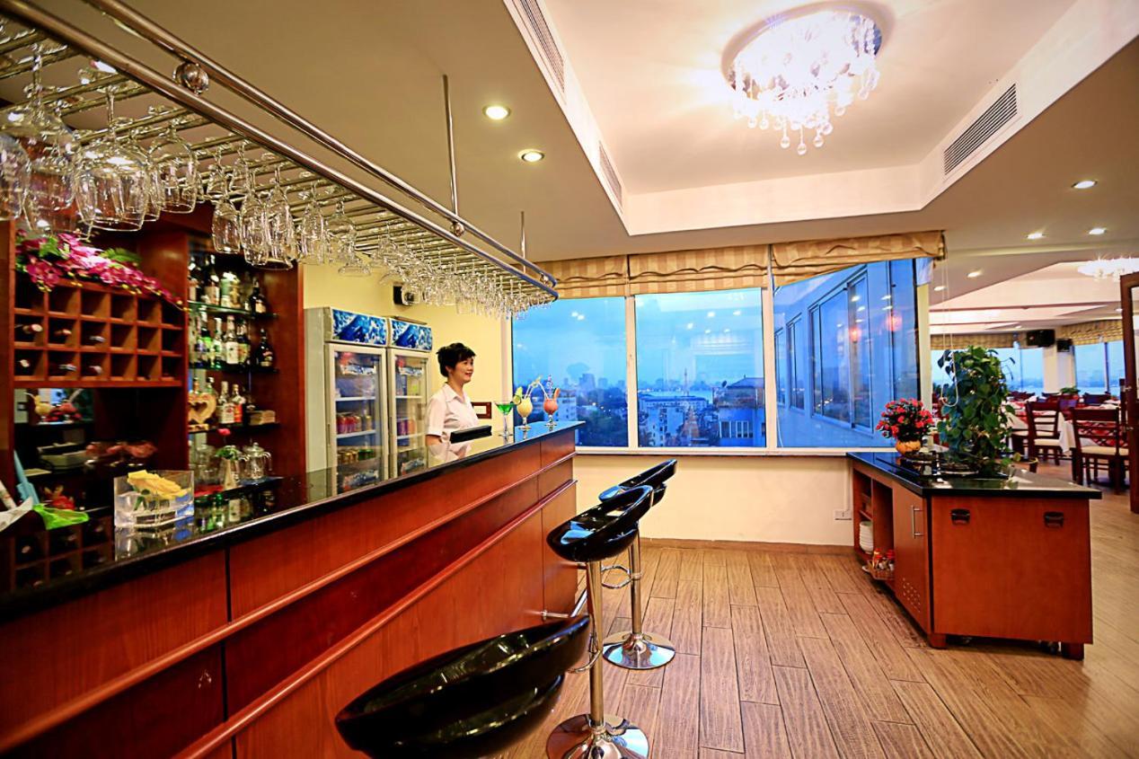 Moon View Hotel - 65 Cua Bac - By Bay Luxury Hanoi Exterior foto