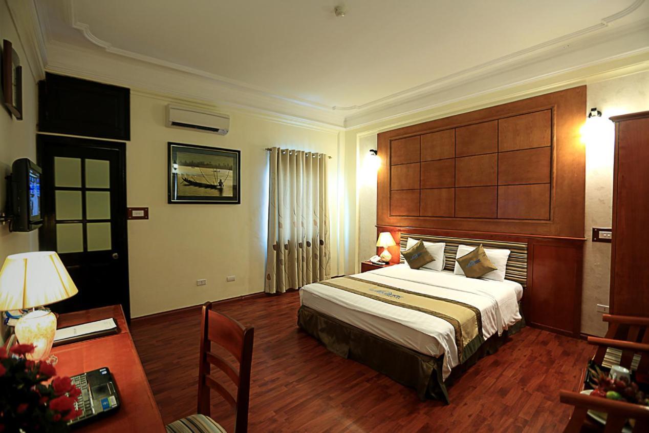 Moon View Hotel - 65 Cua Bac - By Bay Luxury Hanoi Exterior foto